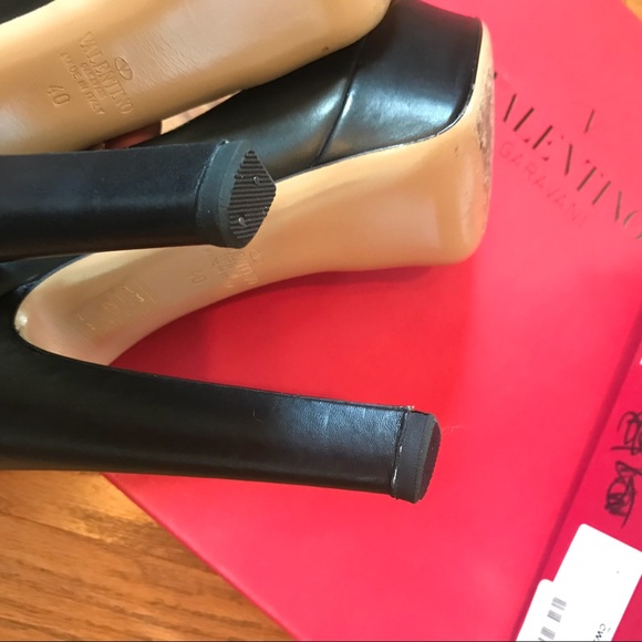 Valentino Garavani Platform Pumps IT40 worn once - Picture 7 of 8